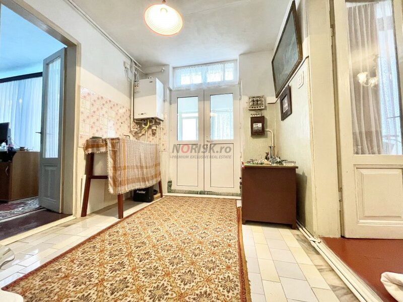 Polona, vila interbelica, 424 mp, ideala clinica, birouri, comision 0%